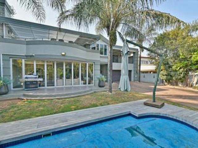 House for sale in Roodepoort