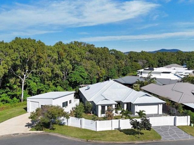 House for sale in Blacks Beach
