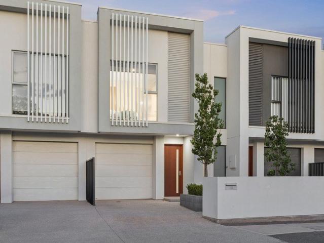 Townhouse for sale in Horseshoe Creek, South Australia