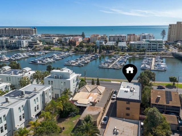 Apartment for sale in Glenelg North, Adelaide