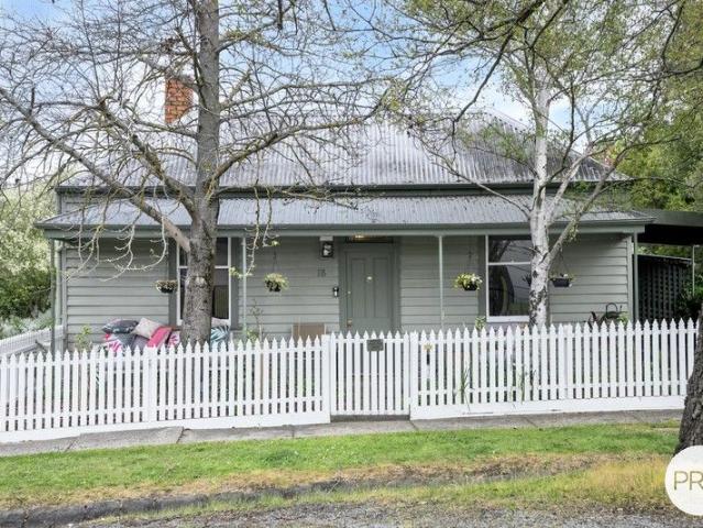 House for sale in Eureka