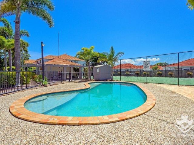 Townhouse for rent in Fernbrook, Queensland