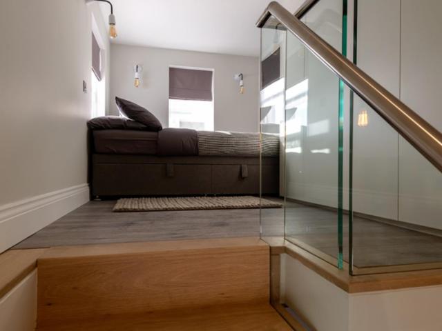 Apartment for rent in Kilburn, Greater London