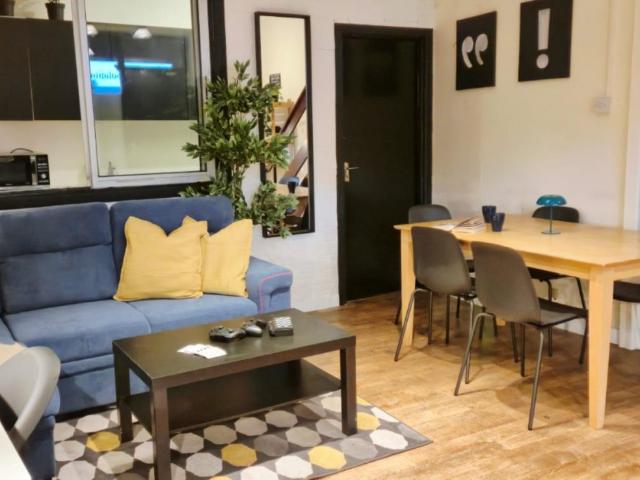 House to rent in Bluebell, North Tipperary