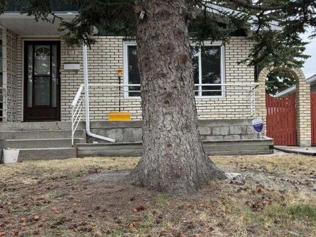 House for rent in Rosscarrock, Calgary