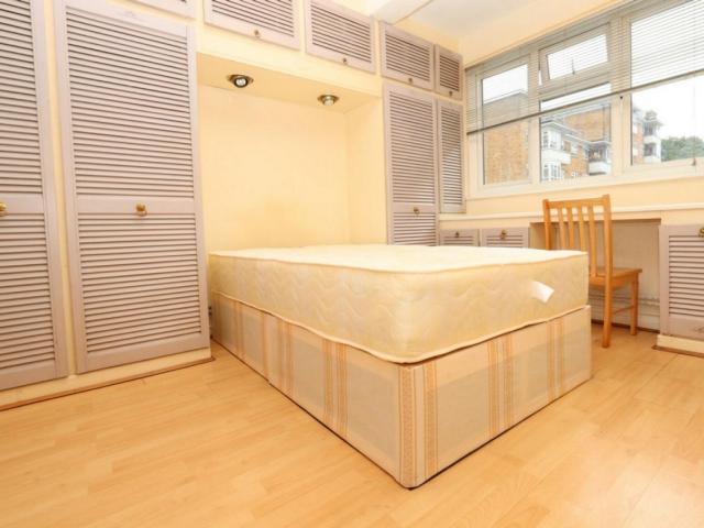 Room for rent in Hoxton, Greater London