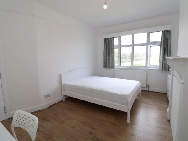 Room for rent in London Borough of Hounslow, Greater London