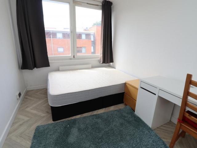 Room for rent in Barnsbury, Greater London