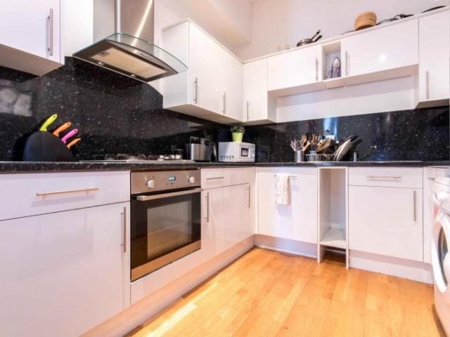 Room for rent in Limehouse, Greater London