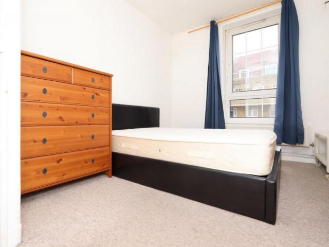 Room for rent in Wapping, Greater London