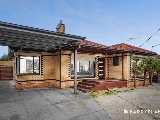 House for sale in Sunshine West