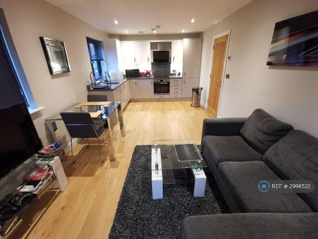 Apartment for rent in Coley, Reading