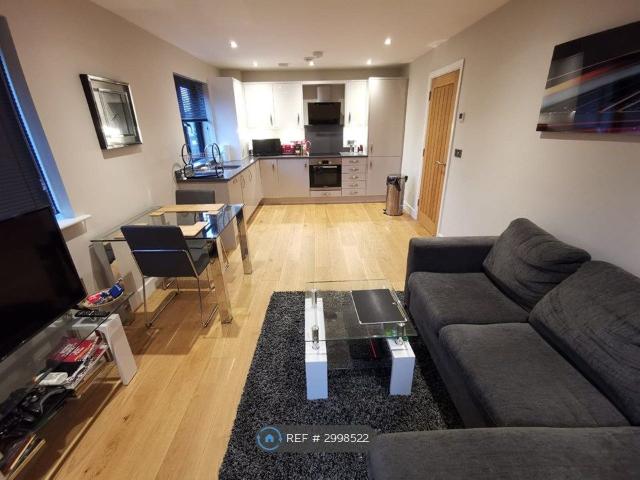 Apartment for rent in Coley, Reading