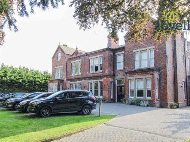 House for sale in Grimsby, North East Lincolnshire
