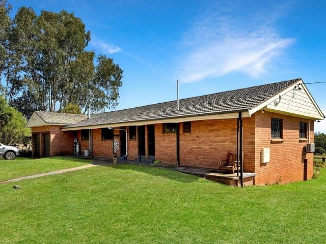 Cottage for sale in Warrah Creek, New South Wales