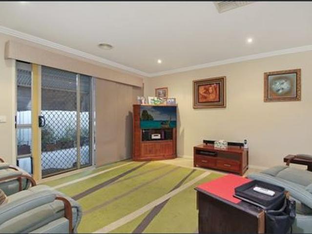 House for rent in West Wodonga, Victoria