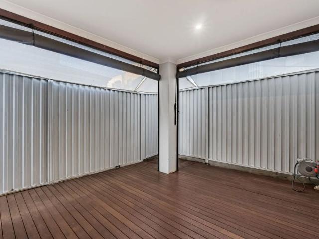 Townhouse for rent in Hamilton Hill, Western Australia