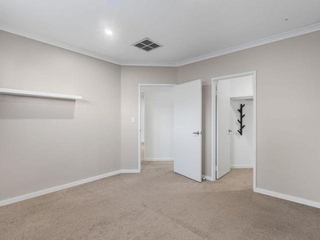 Townhouse for rent in Hamilton Hill, Western Australia