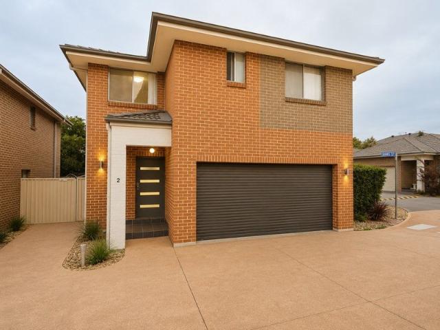 Townhouse for rent in Sydney, New South Wales