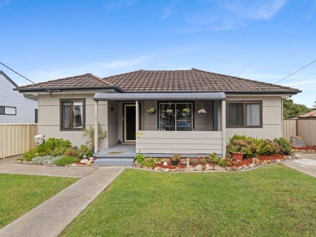 House for sale in Wollongong West, New South Wales