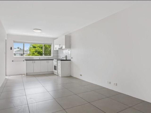 Apartment for rent in Stafford, Greater Brisbane