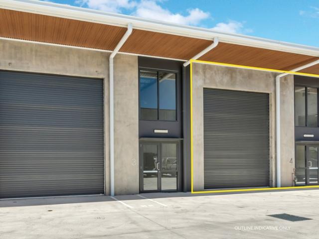 Warehouse for rent in Kings Creek, Queensland