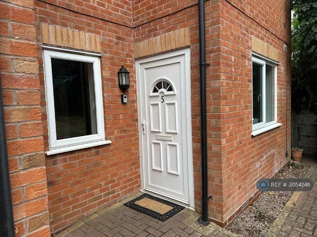Apartment for rent in Crabbs Cross, Redditch