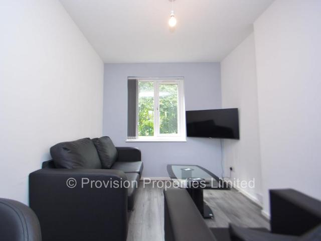 House for rent in Woodhouse, West Yorkshire
