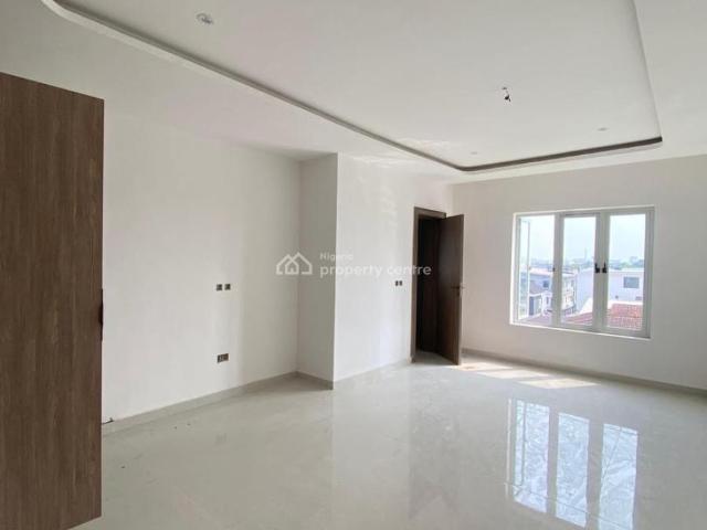 House for sale in Eti Osa, Lagos