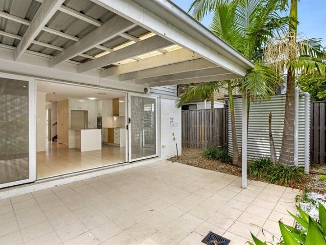 Townhouse for rent in Centrus, Greater Brisbane