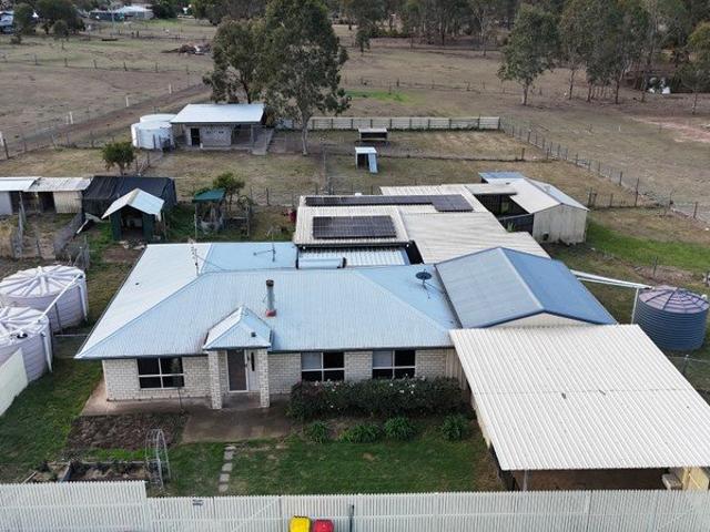 Cottage for sale in Booie, Queensland