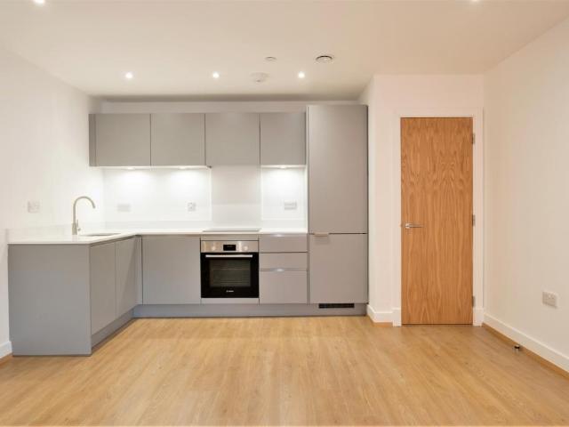 Apartment for rent in Hillview, Surrey