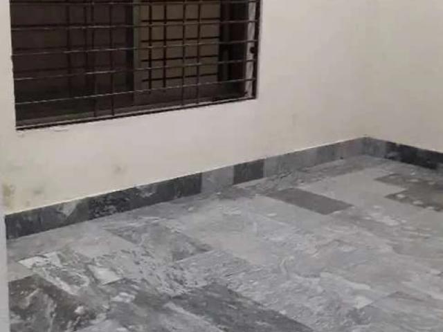 House for sale in Faisalabad, Islamabad Capital Territory