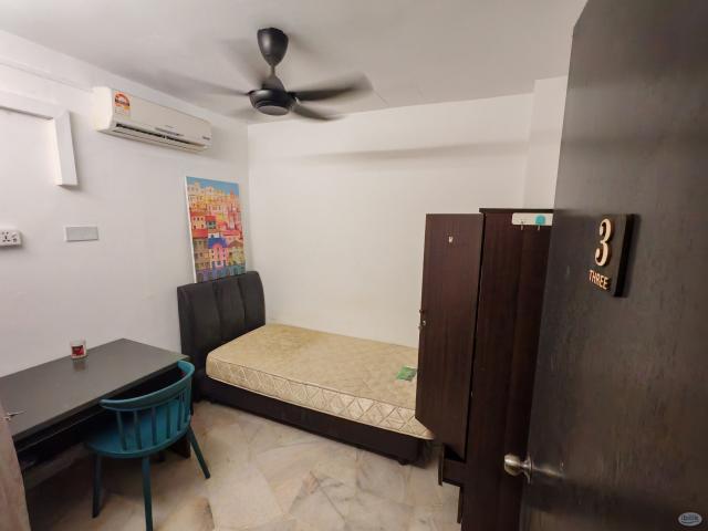 Room for rent in Petaling, Subang Jaya