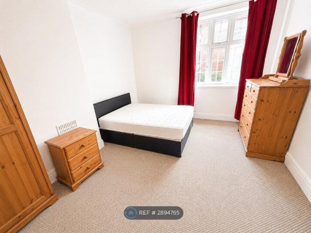 Apartment for rent in Well Hall, Greater London