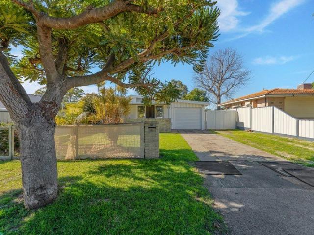 House for sale in High Wycombe, Western Australia