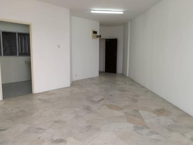 Apartment for sale in Langat, Selangor