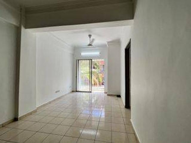 Apartment for sale in Taman Universiti Indah, Majlis Bandaraya Subang Jaya