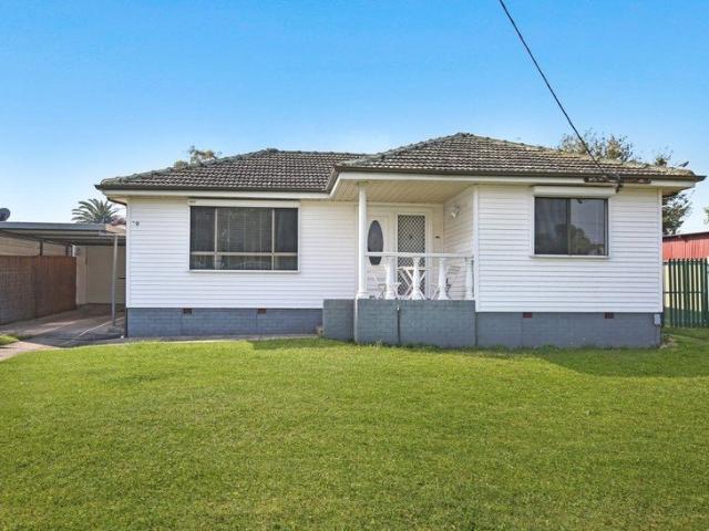 House for rent in Wollongong West, New South Wales