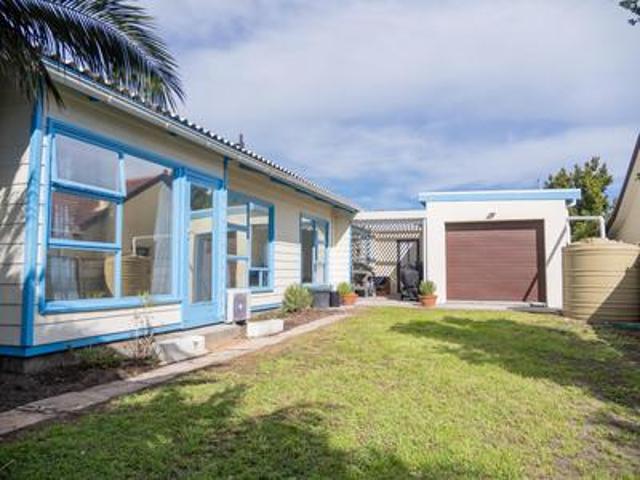 House for sale in Gordon's Bay, Western Cape
