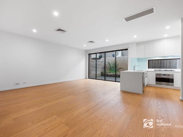 Townhouse for rent in Camerons Creek, Victoria