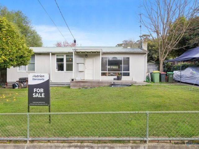 House for sale in Eildon, Victoria