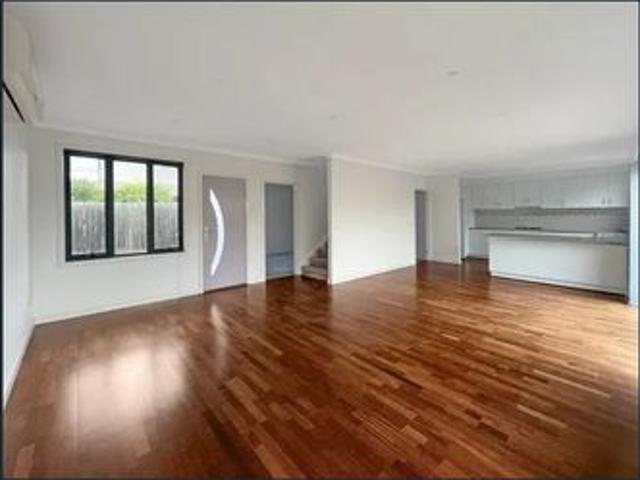 Townhouse for rent in Camerons Creek, Victoria
