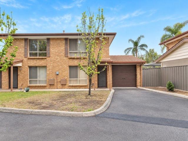 Apartment for rent in Adelaide, City of Tea Tree Gully