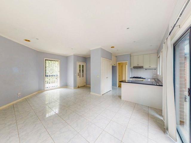Villa for rent in Airport West, Melbourne