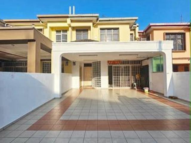 Terraced House for sale in Ulu Tiram, Johor