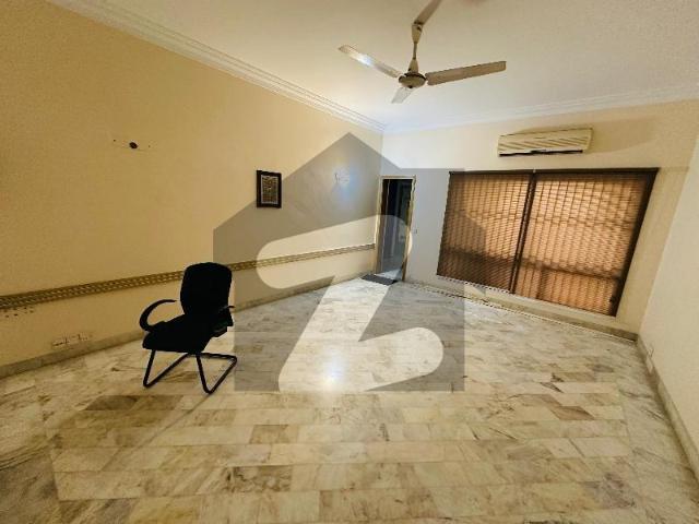 House for rent in پی ای سی ایچ ایس بلاک 2, کراچی ڈویژن