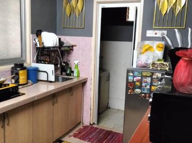 Flat for sale in Wellesley, Penang