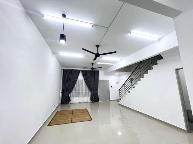 Terraced House for rent in Petaling, Alam Impian