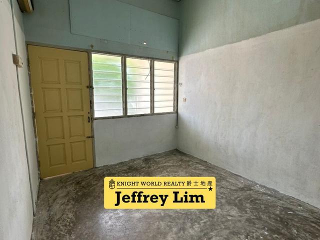 Terraced House for sale in Greenlane Heights, George Town